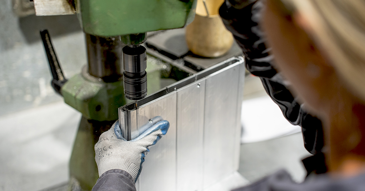 News ELMEC Lavorazione acciaio inox su misura web